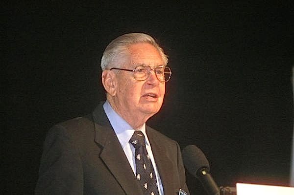 Jaime Jarrin Recipient of the Art Gilmore Achievement Award